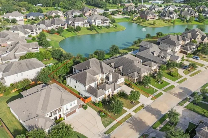 Avalon at Spring Green community photo
