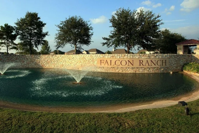 Falcon Ranch community photo